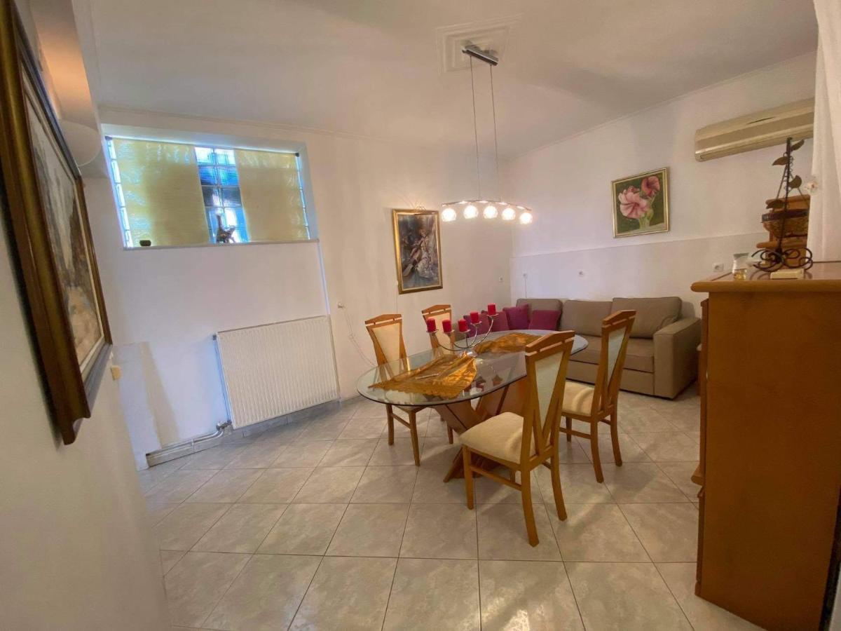 Siga Siga Apartment Mégara Exterior foto